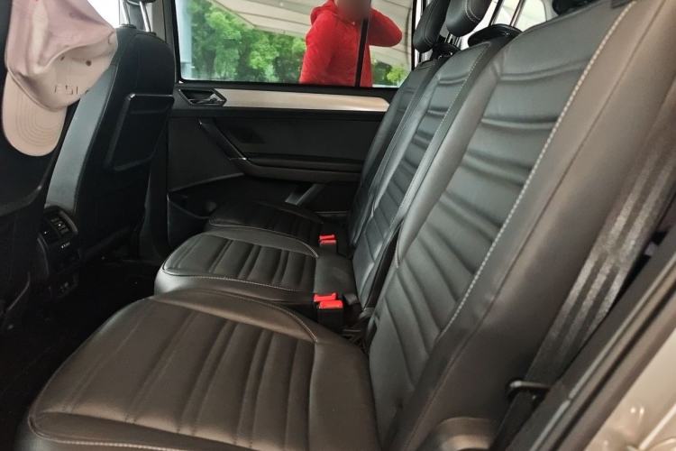 Used Volkswagen Touran 2021 Volkswagen Touran L 280TSI DSG Boundary Edition 7-Seater Left Rear Seat
