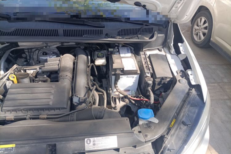 Used Volkswagen Touran 2021 Volkswagen Touran L 280TSI DSG Boundary Edition 7-Seater Engine Bay Left