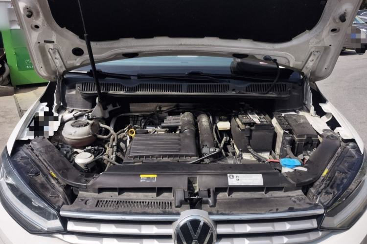 Used Volkswagen Touran 2021 Volkswagen Touran L 280TSI DSG Boundary Edition 7-Seater Engine Bay