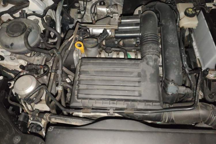 Used Volkswagen Touran 2021 Touran L 280TSI DSG Comfort Edition 7 Seats Engine Bay Right
