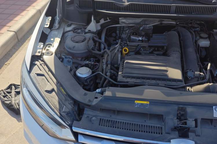 Used Volkswagen Touran 2021 Tiguan L 280TSI DSG Boundary Edition 6-Seater Engine Bay Right