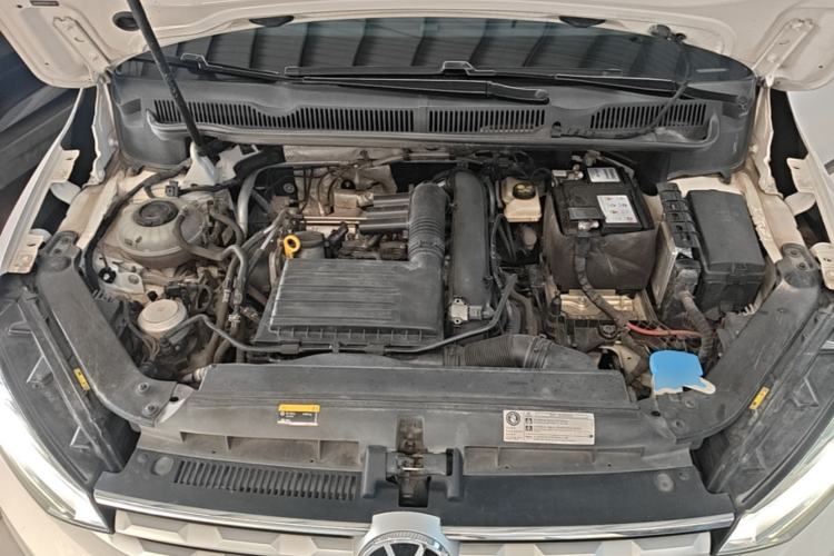 Used Volkswagen Touran 2021 Volkswagen Touran L 280TSI DSG Boundary Edition 7-Seater Engine Bay