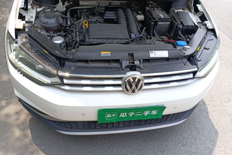 Used Volkswagen Touran 2021 Volkswagen Touran L 280TSI DSG Boundary Edition 7-Seater Engine Bay