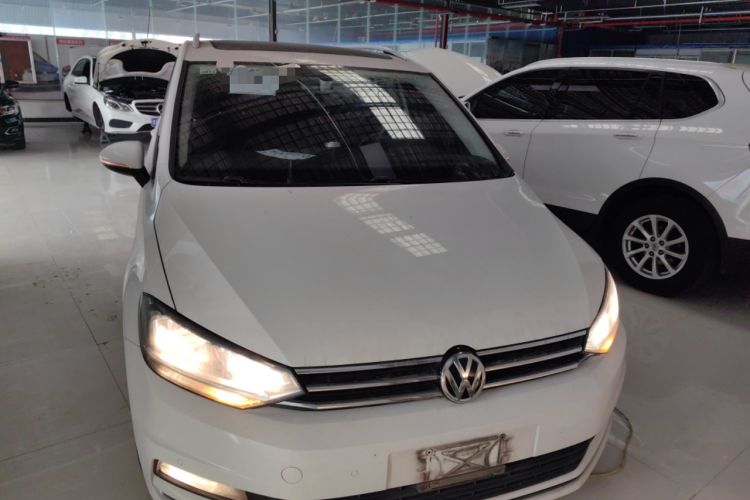 Used Volkswagen Touran 2021 Touran L 280TSI DSG Comfort Edition 7 Seats Exterior 1