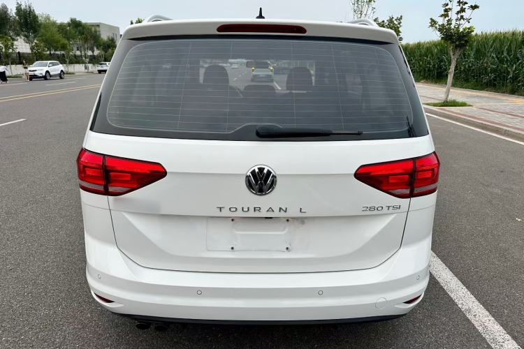 Used Volkswagen Touran 2021 Volkswagen Touran L 280TSI DSG Style Edition 7 Seats Exterior 10