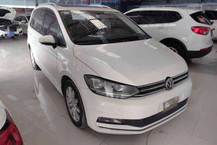 Used Volkswagen Touran 2021 Touran L 280TSI DSG Comfort Edition 7 Seats Exterior 2