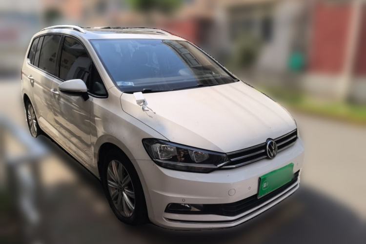 Used Volkswagen Touran 2021 Touran L 280TSI DSG Comfort Edition 7 Seats Exterior 2