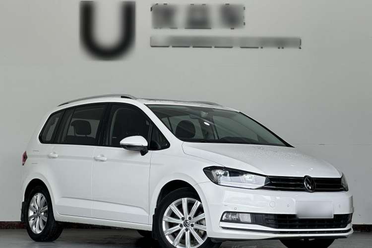 Used Volkswagen Touran 2021 Touran L 280TSI DSG Comfort Edition 7 Seats Exterior 2