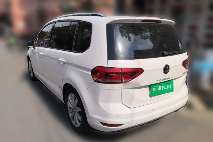 Used Volkswagen Touran 2021 Touran L 280TSI DSG Comfort Edition 7 Seats Exterior 3