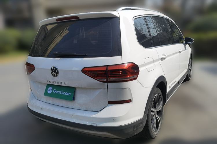 Used Volkswagen Touran 2021 Volkswagen Touran L 280TSI DSG Boundary Edition 7-Seater Exterior 5