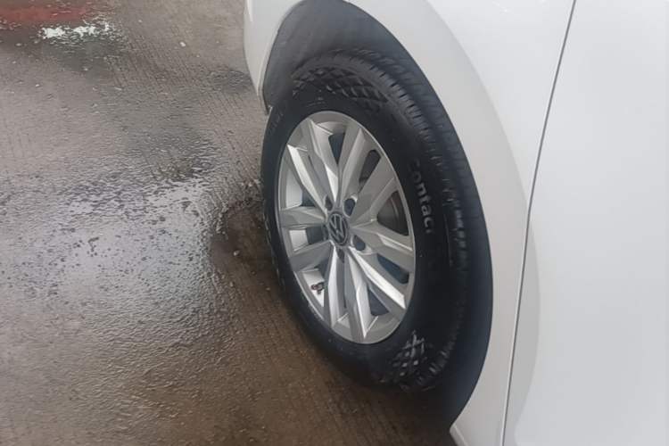 Used Volkswagen Touran 2021 Volkswagen Touran L 280TSI DSG Style Edition 7 Seats Exterior 5