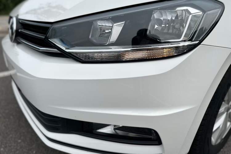 Used Volkswagen Touran 2021 Volkswagen Touran L 280TSI DSG Style Edition 7 Seats Exterior 6