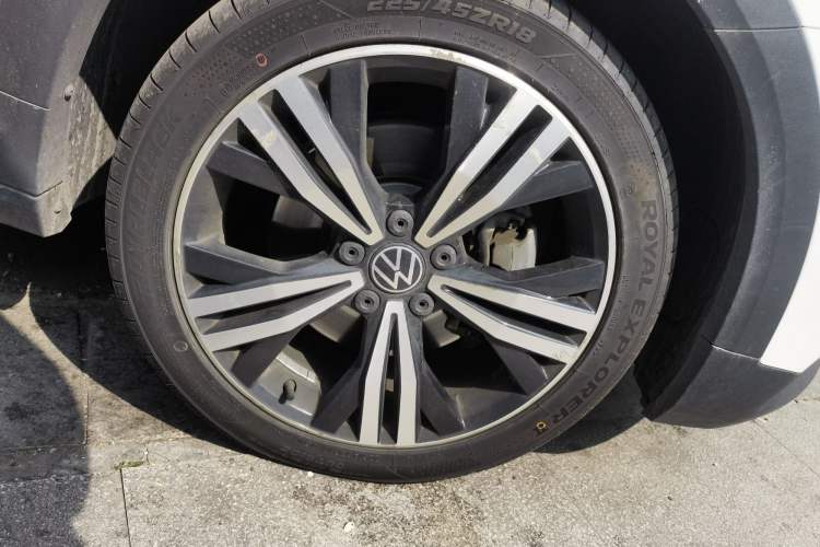 Used Volkswagen Touran 2021 Volkswagen Touran L 280TSI DSG Boundary Edition 7-Seater Exterior 7