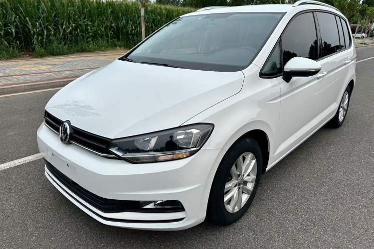 Used Volkswagen Touran 2021 Volkswagen Touran L 280TSI DSG Style Edition 7 Seats Exterior 8