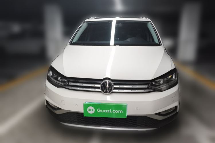Used Volkswagen Touran 2021 Volkswagen Touran L 280TSI DSG Boundary Edition 7-Seater Front