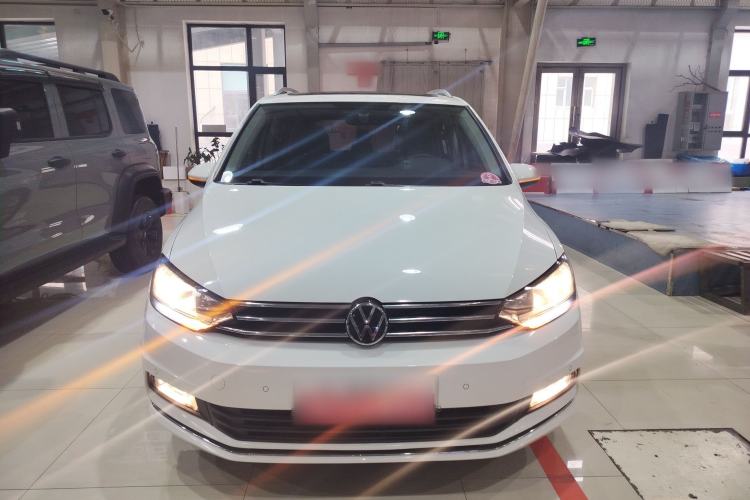 Used Volkswagen Touran 2021 Touran L 280TSI DSG Comfort Edition 7 Seats Front