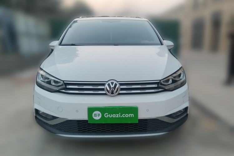 Used Volkswagen Touran 2021 Volkswagen Touran L 280TSI DSG Boundary Edition 7-Seater Front