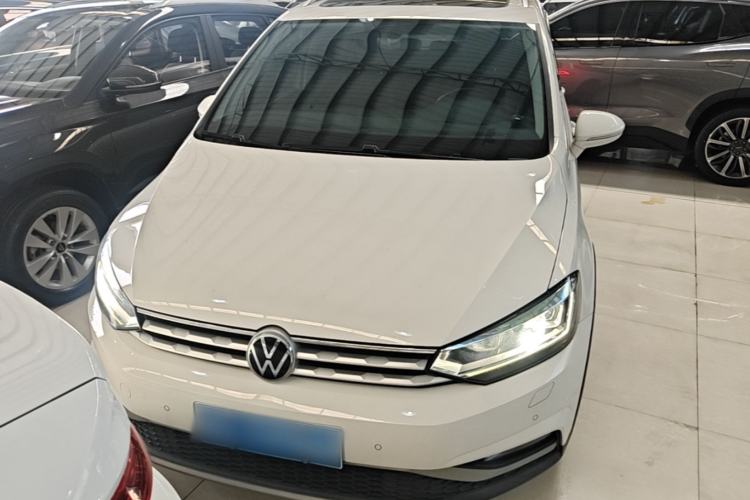 Used Volkswagen Touran 2021 Volkswagen Touran L 280TSI DSG Boundary Edition 7-Seater Front