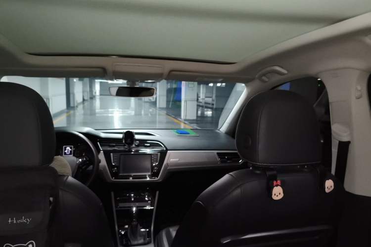 Used Volkswagen Touran 2021 Volkswagen Touran L 280TSI DSG Boundary Edition 7-Seater Headliner