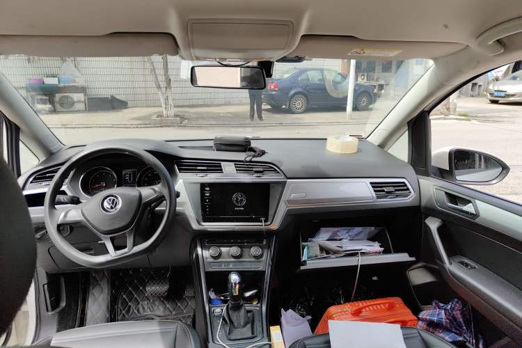 Used Volkswagen Touran 2021 Volkswagen Touran L 280TSI DSG Style Edition 7 Seats Headliner