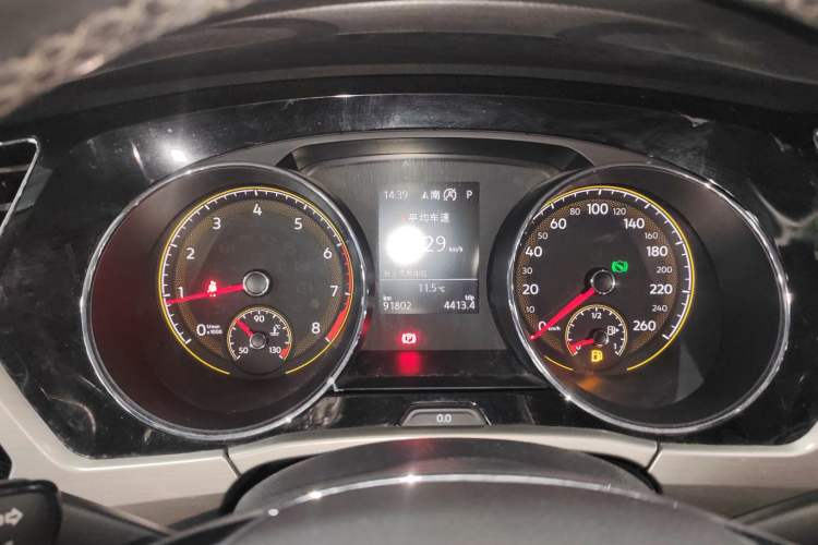 Used Volkswagen Touran 2021 Tiguan L 280TSI DSG Boundary Edition 6-Seater Instrument Cluster