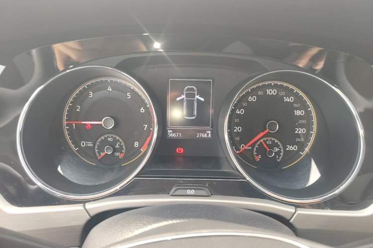 Used Volkswagen Touran 2021 Volkswagen Touran L 280TSI DSG Boundary Edition 7-Seater Instrument Cluster