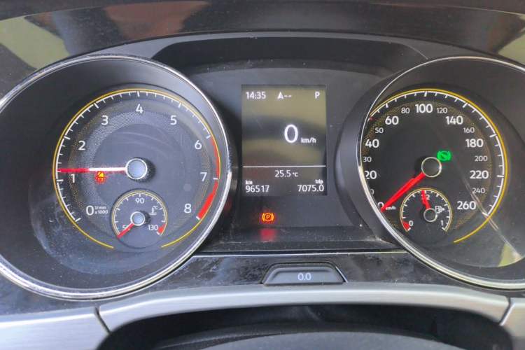 Used Volkswagen Touran 2021 Touran L 280TSI DSG Comfort Edition 7 Seats Instrument Cluster