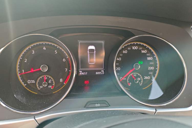 Used Volkswagen Touran 2021 Volkswagen Touran L 280TSI DSG Style Edition 7 Seats Instrument Cluster