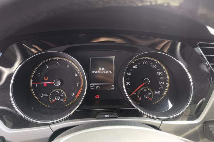 Used Volkswagen Touran 2021 Volkswagen Touran L 280TSI DSG Boundary Edition 7-Seater Instrument Cluster