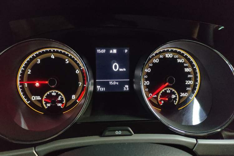 Used Volkswagen Touran 2021 Touran L 280TSI DSG Comfort Edition 7 Seats Instrument Cluster