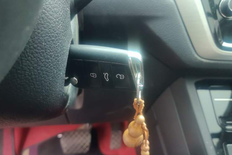 Used Volkswagen Touran 2021 Touran L 280TSI DSG Comfort Edition 7 Seats Interior 1