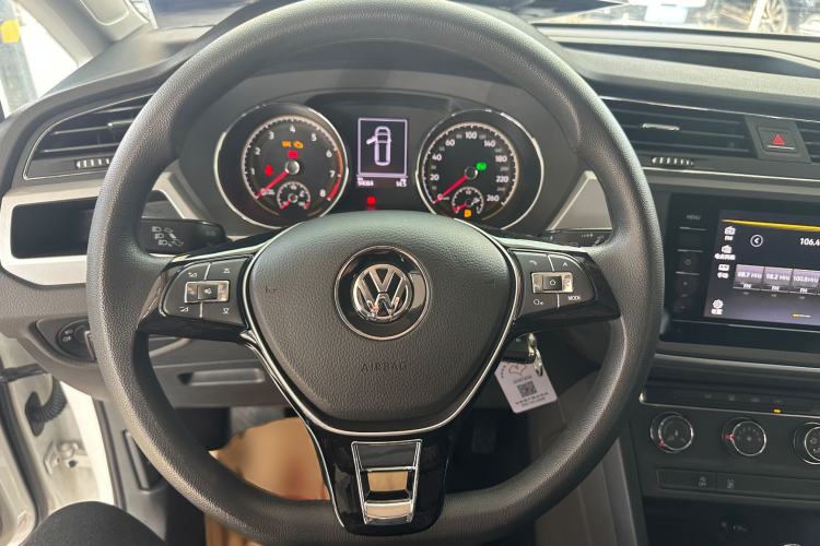 Used Volkswagen Touran 2021 Volkswagen Touran L 280TSI DSG Style Edition 7 Seats Interior 7