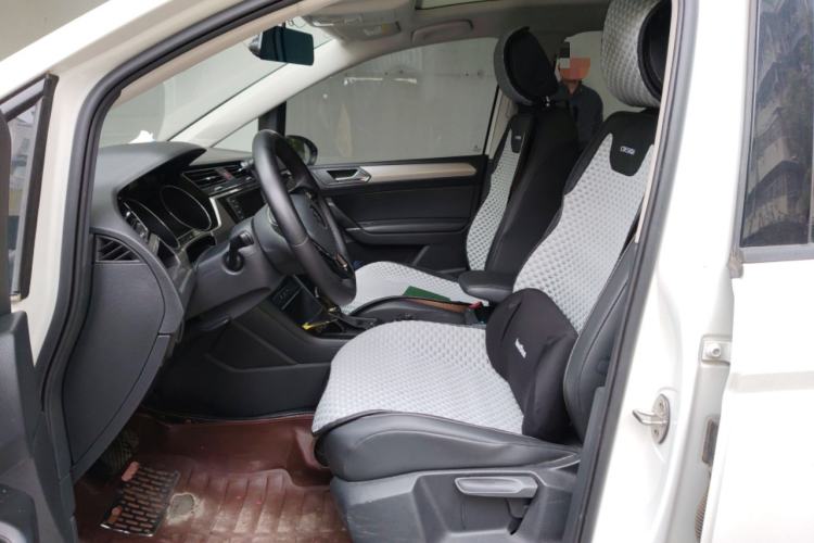 Used Volkswagen Touran 2021 Touran L 280TSI DSG Comfort Edition 7 Seats Left Front Seat