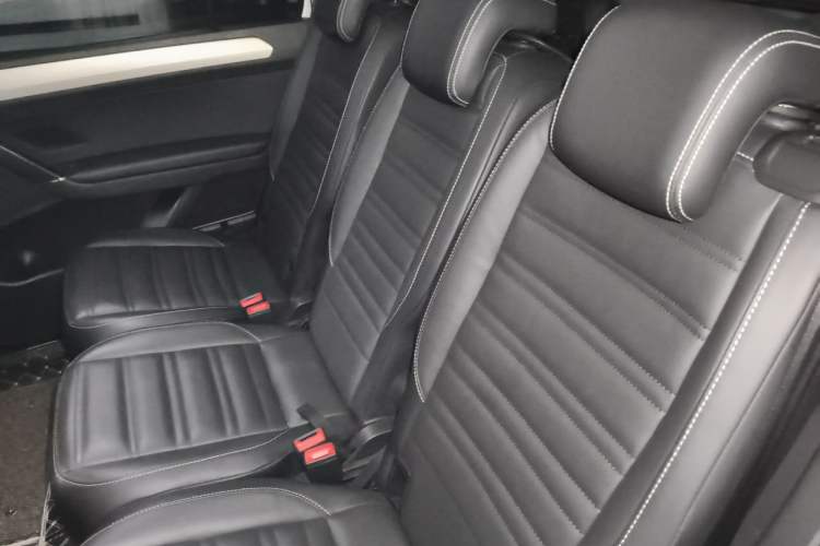 Used Volkswagen Touran 2021 Volkswagen Touran L 280TSI DSG Boundary Edition 7-Seater Left Rear Seat