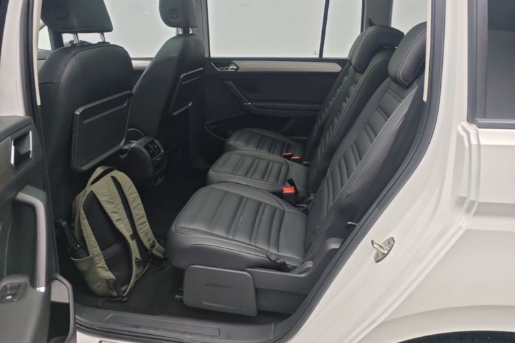 Used Volkswagen Touran 2021 Touran L 280TSI DSG Comfort Edition 7 Seats Left Rear Seat