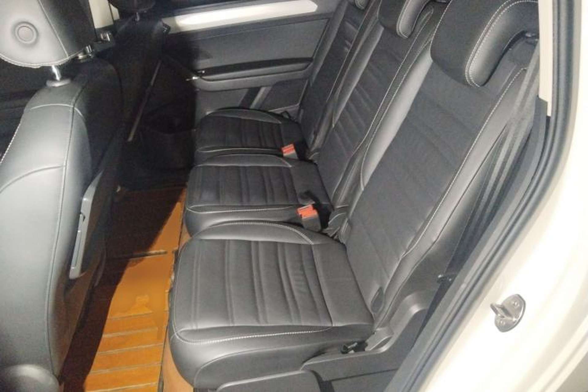Used Volkswagen Touran 2021 Volkswagen Touran L 280TSI DSG Boundary Edition 7-Seater Left Rear Seat