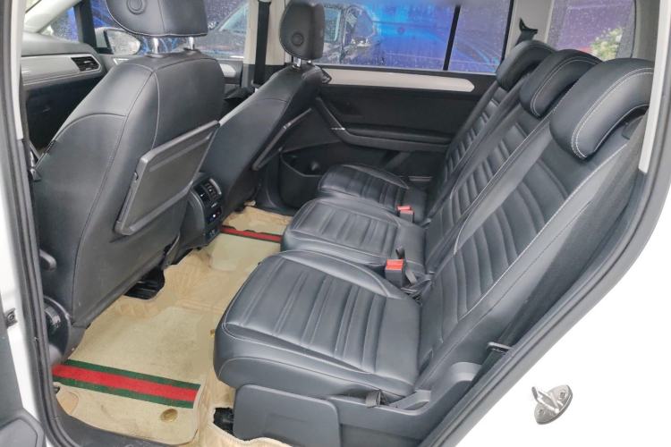 Used Volkswagen Touran 2021 Touran L 280TSI DSG Comfort Edition 7 Seats Left Rear Seat