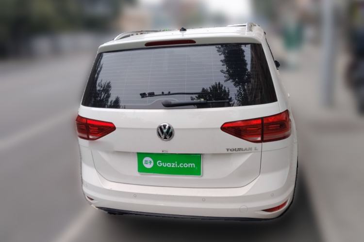 Used Volkswagen Touran 2021 Touran L 280TSI DSG Comfort Edition 7 Seats Rear