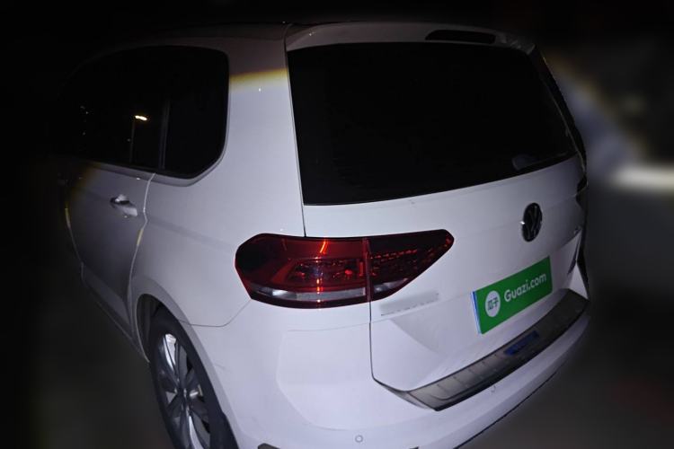 Used Volkswagen Touran 2021 Touran L 280TSI DSG Comfort Edition 7 Seats Rear Left 45 Deg