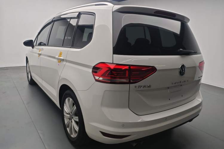 Used Volkswagen Touran 2021 Touran L 280TSI DSG Comfort Edition 7 Seats Rear Left 45 Deg