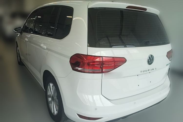 Used Volkswagen Touran 2021 Volkswagen Touran L 280TSI DSG Style Edition 7 Seats Rear Left 45 Deg
