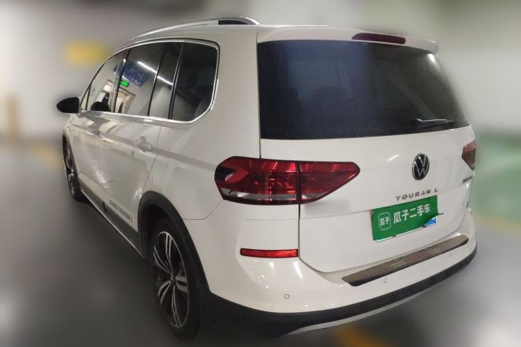 Used Volkswagen Touran 2021 Volkswagen Touran L 280TSI DSG Boundary Edition 7-Seater Rear Left 45 Deg