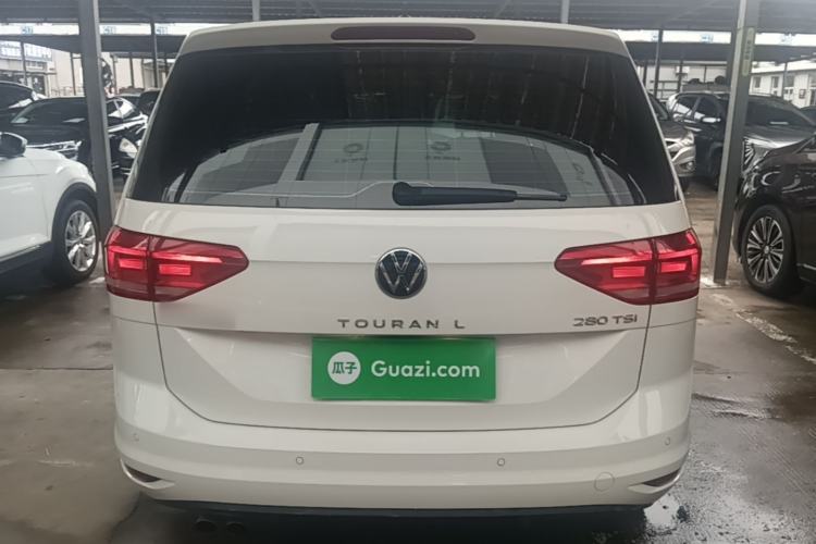 Used Volkswagen Touran 2021 Volkswagen Touran L 280TSI DSG Style Edition 7 Seats Rear