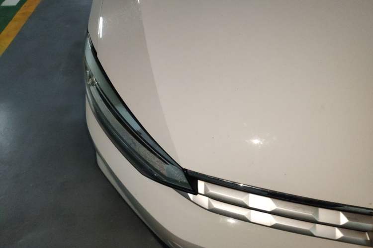 Used Volkswagen Touran 2021 Volkswagen Touran L 280TSI DSG Boundary Edition 7-Seater Right Front Headlight