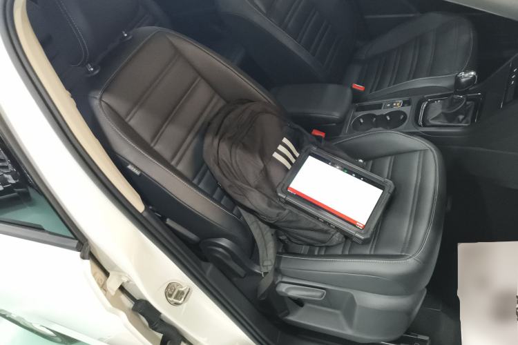Used Volkswagen Touran 2021 Touran L 280TSI DSG Comfort Edition 7 Seats Right Front Seat