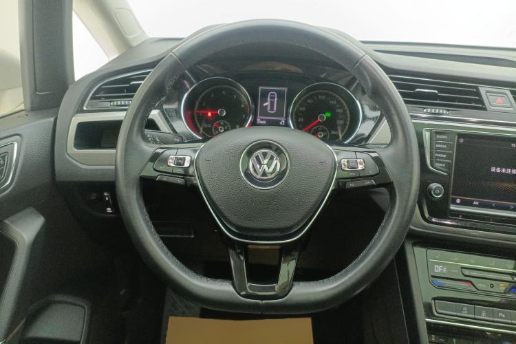 Used Volkswagen Touran 2021 Volkswagen Touran L 280TSI DSG Boundary Edition 7-Seater Steering Wheel