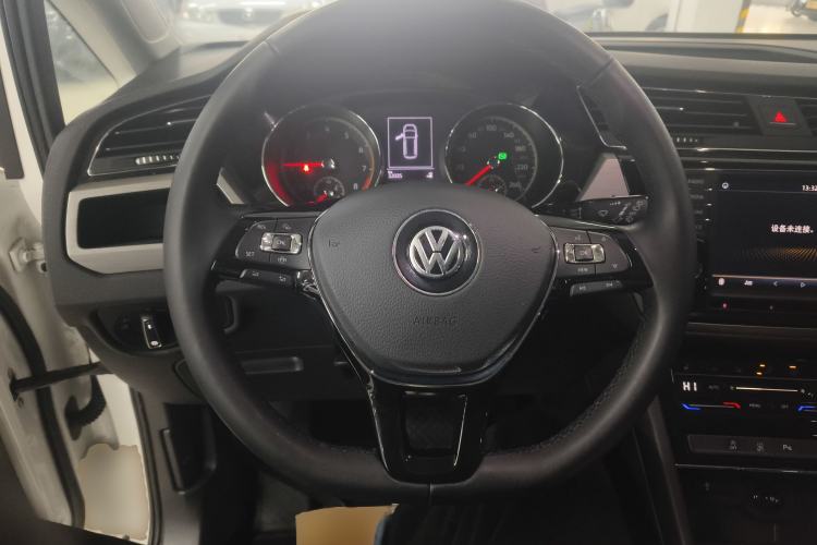 Used Volkswagen Touran 2021 Volkswagen Touran L 280TSI DSG Boundary Edition 7-Seater Steering Wheel