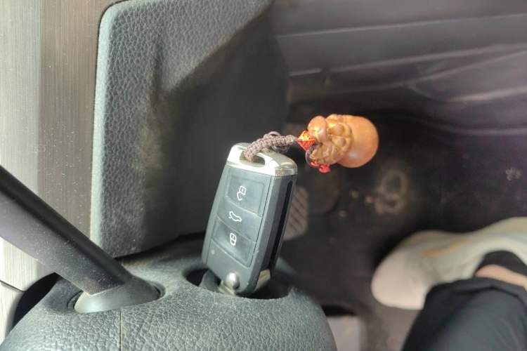 Used Volkswagen Touran 2021 Touran L 280TSI DSG Comfort Edition 7 Seats Vehicle Key