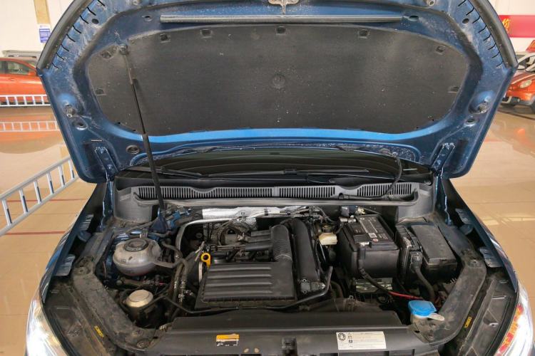 Used Volkswagen Touran 2022 Volkswagen Touran L 280TSI DSG Boundary Edition 7 Seats Engine Bay