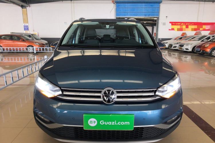 Used Volkswagen Touran 2022 Volkswagen Touran L 280TSI DSG Boundary Edition 7 Seats Exterior 1